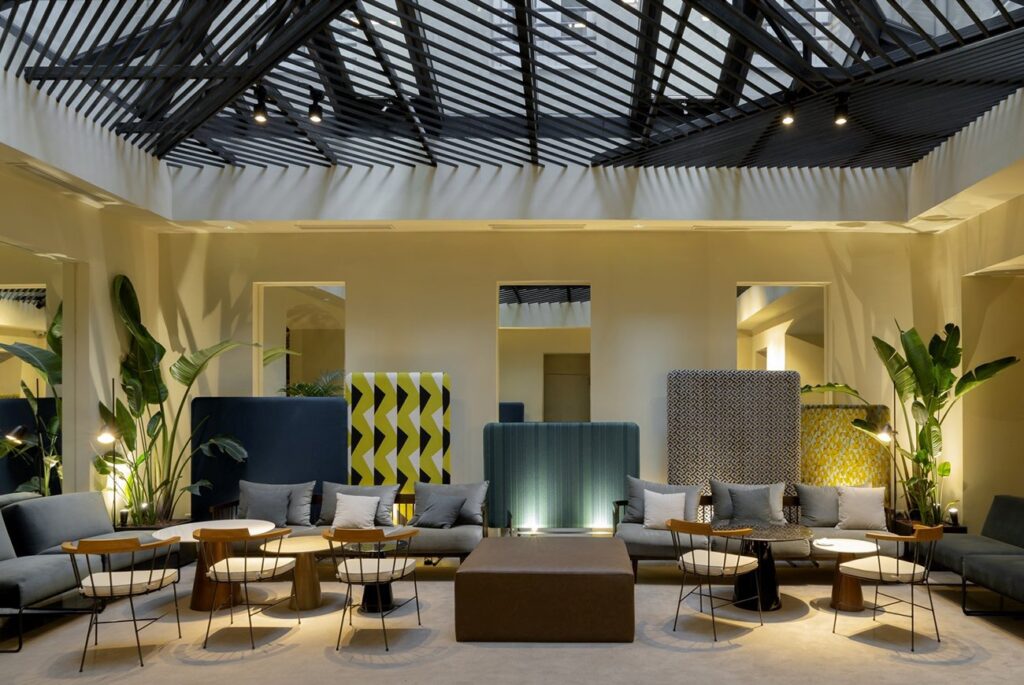 Icon Embassy Madrid — lobby