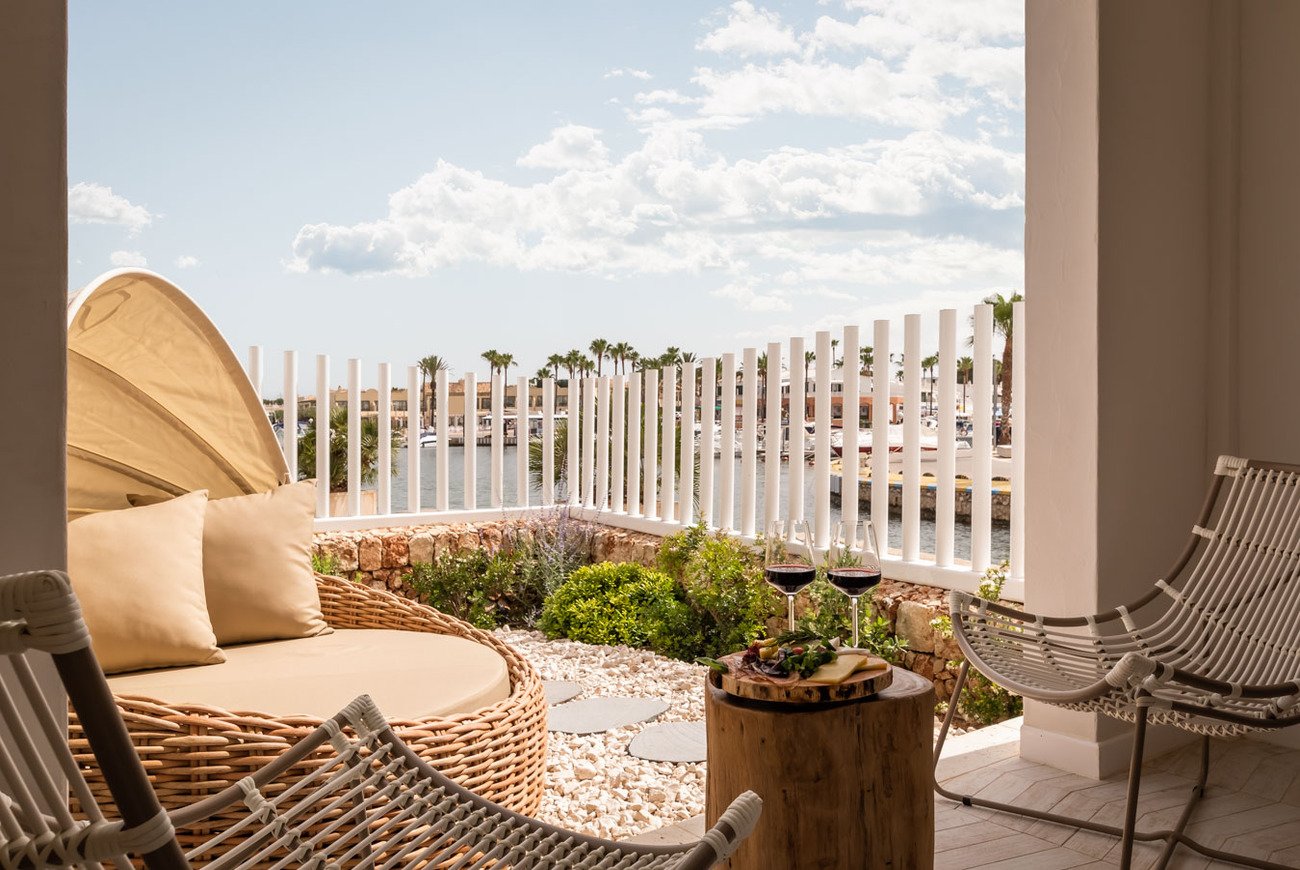 Suites del Lago — suite con vista al mar